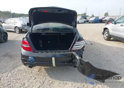 2013 Mercedes-Benz C 300 Sport 4Matic from USA, damaged, VIN WDDGF8AB6DR264682